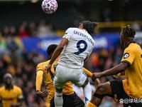 开云体育-关键时刻突围战来临，纽卡斯尔围绕社区盾外线爆发，赛场秩序良好，团队化学反应显著的简单介绍