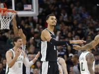 开云体育-Karsa遭遇二十连败，雄鹿教练面临压力！的简单介绍