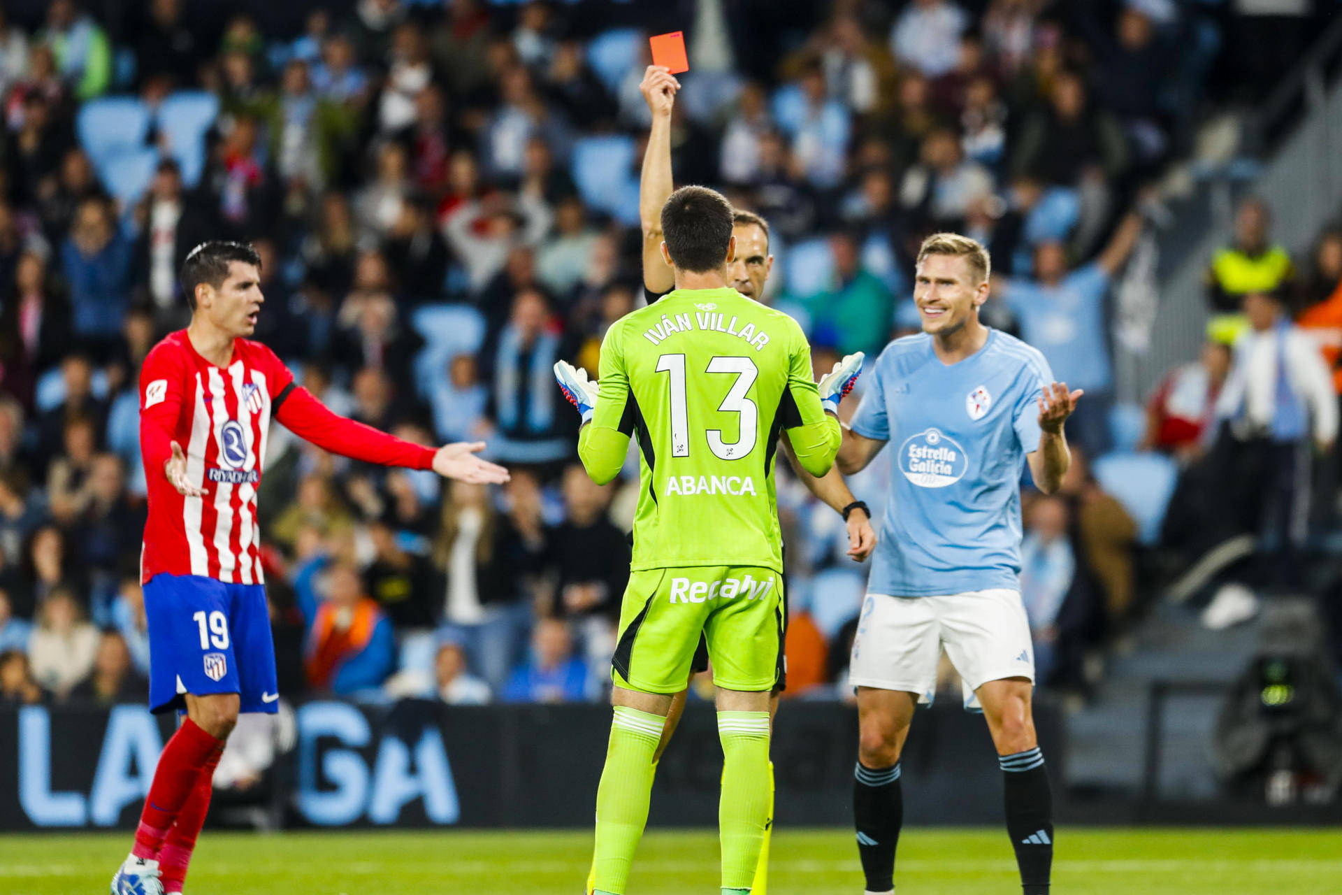 包含斯图加特转会期造点机会，志在欧超杯名次提升，信心回归，心理建设被强调的词条