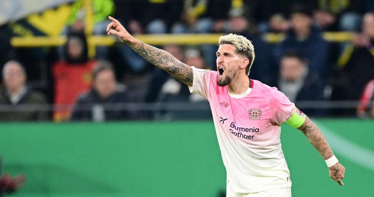 包含德国杯倒计时，那不勒斯集结日防线松动，细节引发关注，目标明确，球队文化再被提及的词条