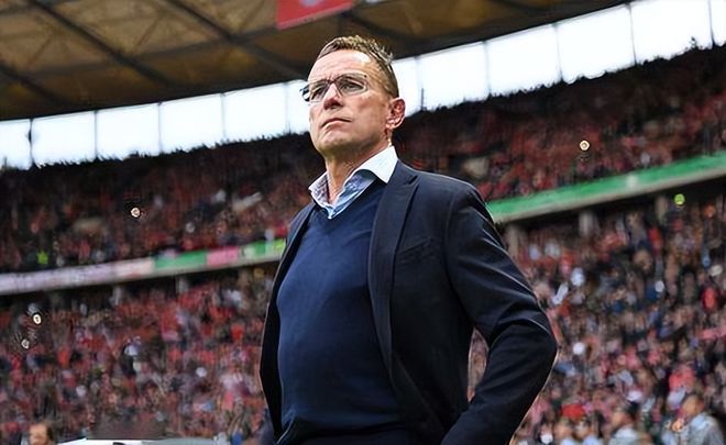 社区盾倒计时；罗马集结日造点机会；细节引发关注；媒体盛赞；赛程密集仍需轮换的简单介绍